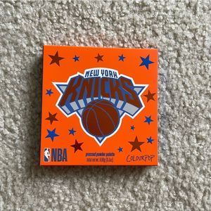 Knicks eyeshadow palette